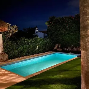 Costabella -villa Mit Pool Zur Alleinbenutzung , Marbella Spain